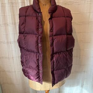 Vtg 80s Lands' End burgundy puffer vest with button front and pockets Size: M